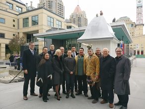 Mayor Crombie, Members of Council and others in front of public art 