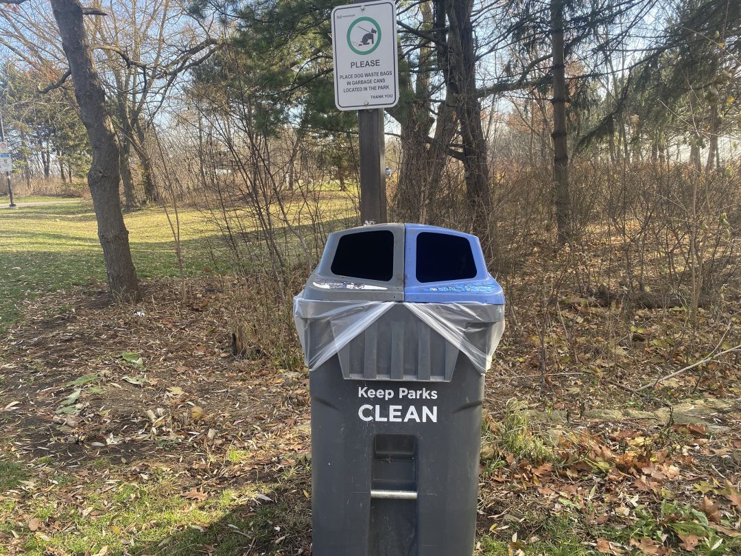 Pick Up Your Trash! Keep Your Community Beautiful City of Mississauga
