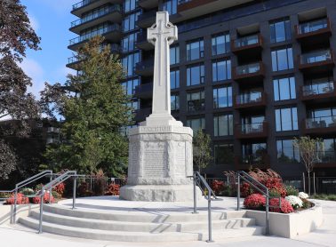 Port Credit cenotaph